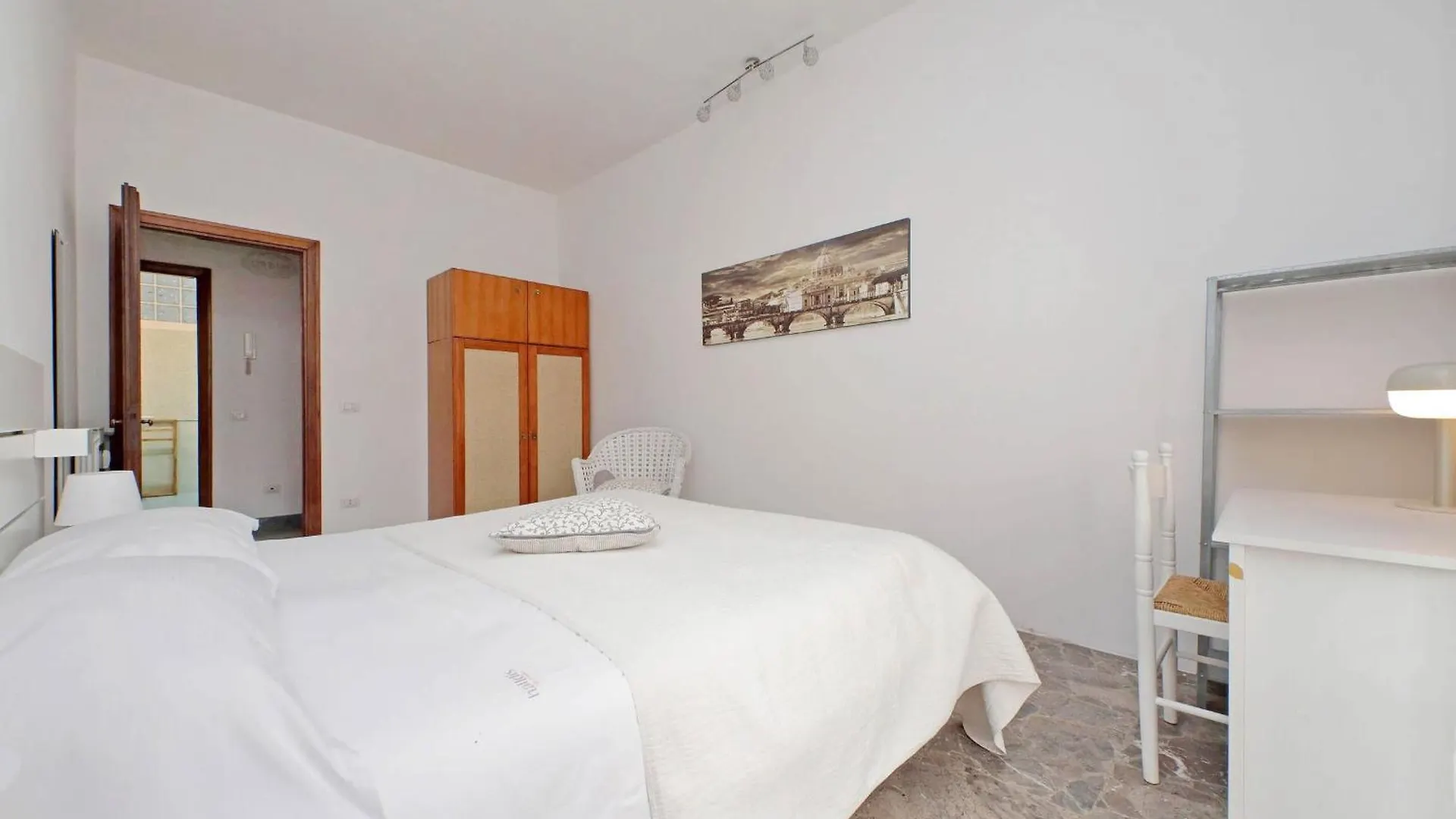 Cerreto Di Spoleto By Halldis Rome Appartement