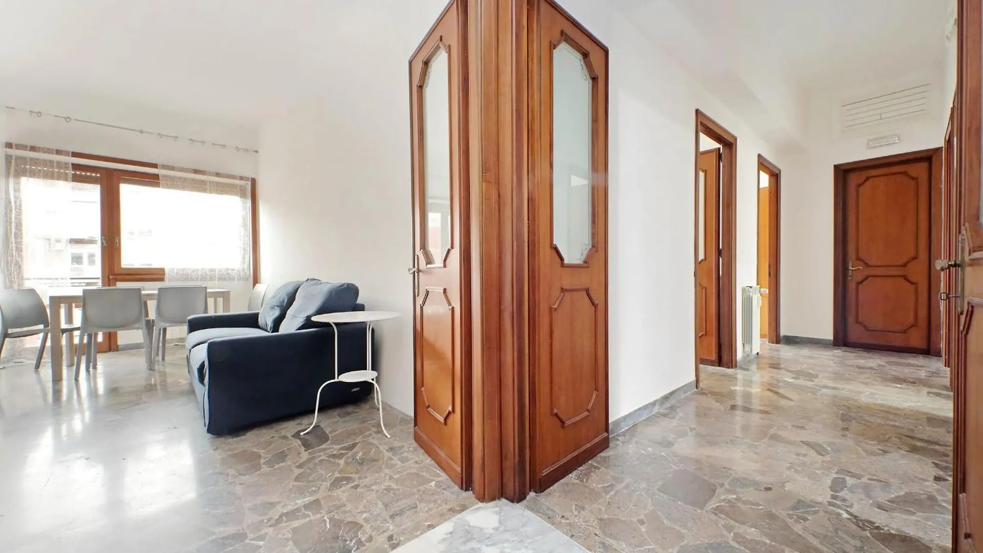 Appartement Cerreto Di Spoleto By Halldis Rome Italië